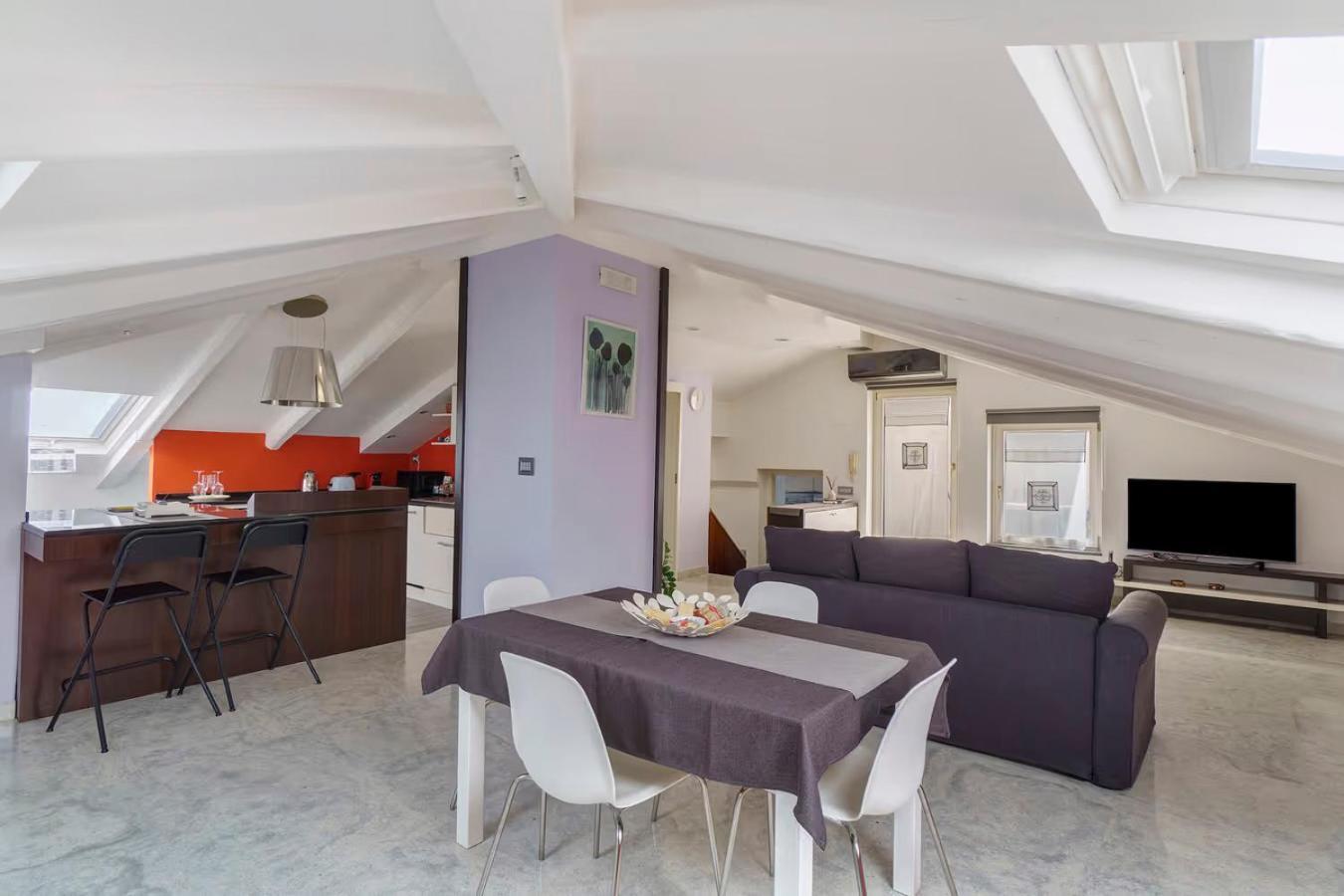 B&B Sissysweethome Σαλέρνο Εξωτερικό φωτογραφία